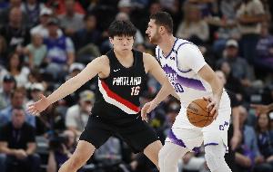 队记谈小杨：若一个人承受了过分的赞誉 也会承受本不该有的指责