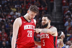 乌度卡：虽然没了范弗里特 但我们依然有足够多的进攻发起者