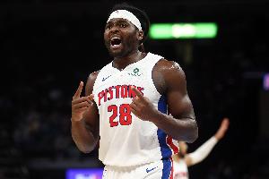 砍下26分14板4帽！斯图尔特：今天赢球的关键是防守